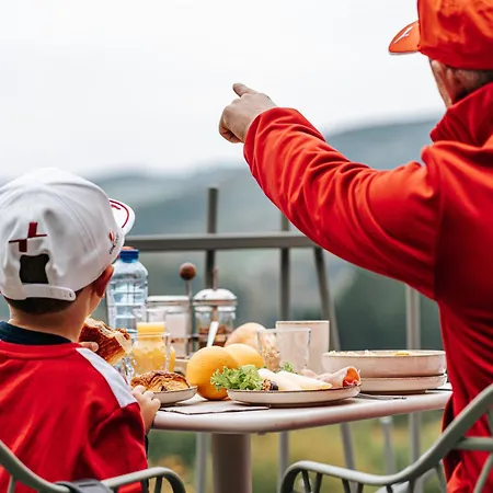 La Complice Des Rails - L'atelier Du Gardien Lodge *