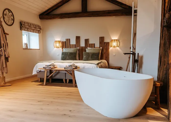 La Complice Des Rails - L'atelier Du Gardien Lodge