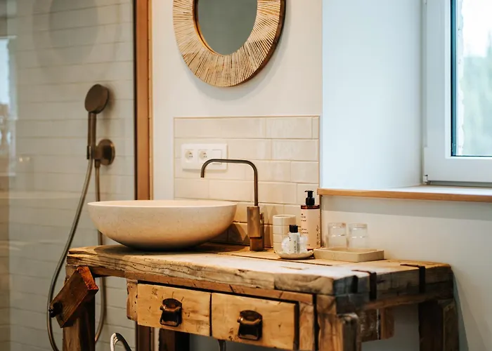 La Complice Des Rails - L'atelier Du Gardien Lodge