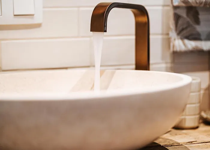 La Complice Des Rails - L'atelier Du Gardien Lodge Stavelot